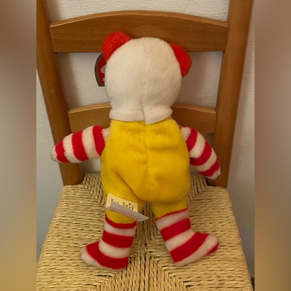 Ty Teenie Beanies- 2004 Ronald Mcdonald The Bear 
Retired - Picture 2 of 5
